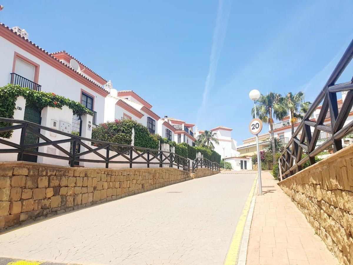 Apartamento Lomas de Cabopino House Marbella Exterior foto