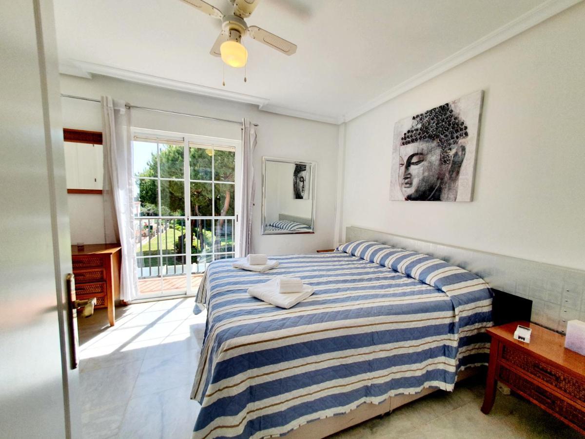 Apartamento Lomas de Cabopino House Marbella Exterior foto