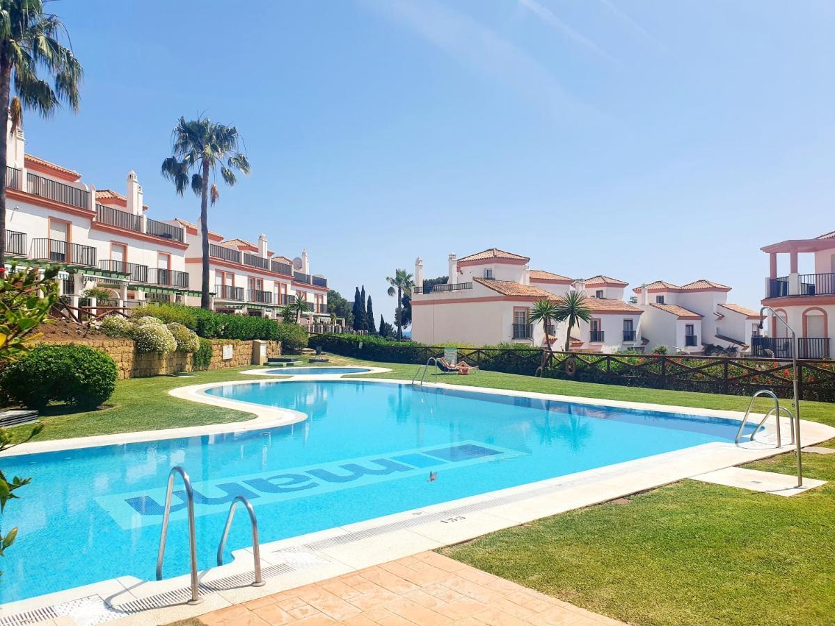 Apartamento Lomas de Cabopino House Marbella Exterior foto