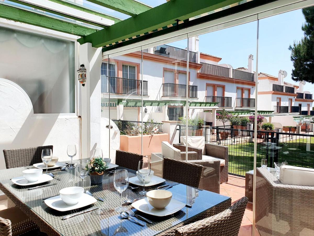 Apartamento Lomas de Cabopino House Marbella Exterior foto