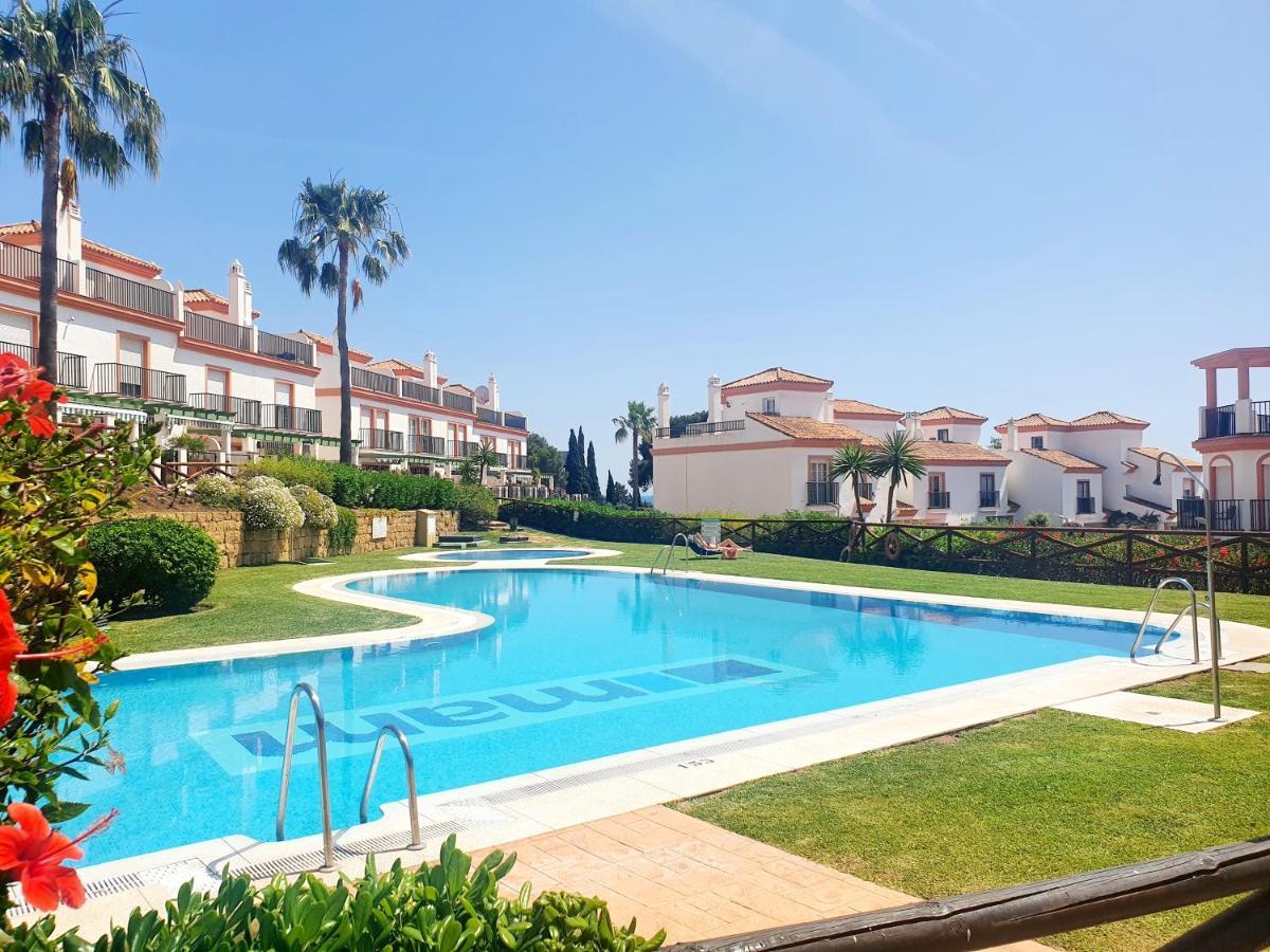 Apartamento Lomas de Cabopino House Marbella Exterior foto